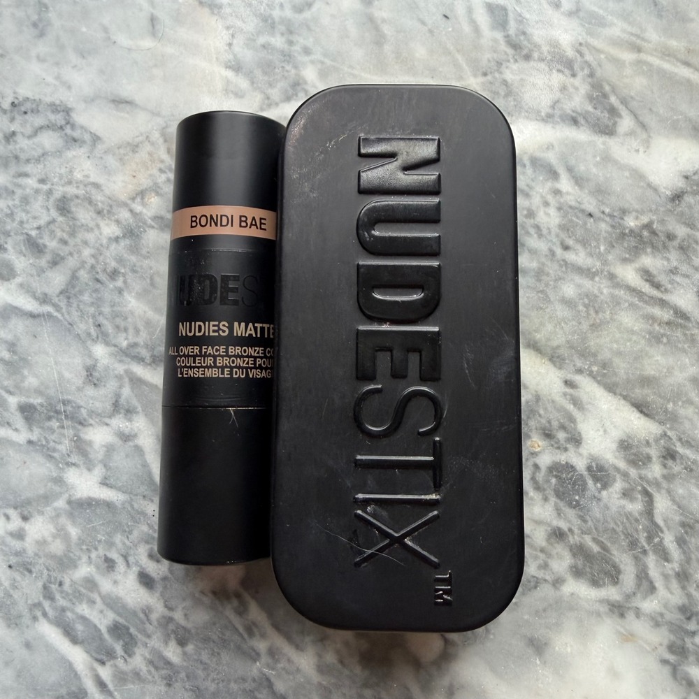 Nudestix Nudies Matte All Over Face Bronzer Color - Bondi Bae